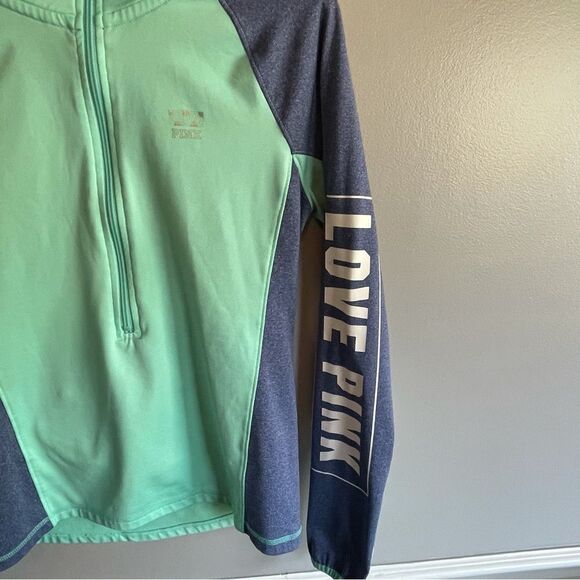 PINK Ultimate Victoria’s Secret mint green and blue workout top shirt size M - Picture 2 of 5